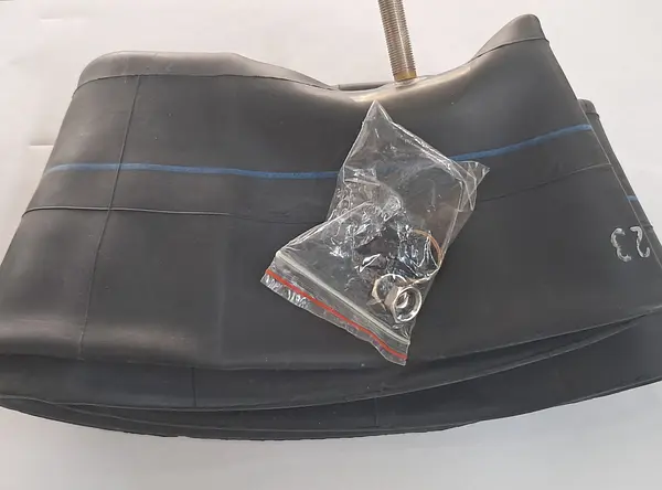 Neumatico 250 275 X 17